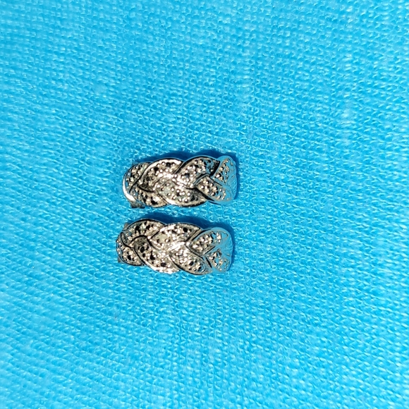 None Jewelry - Sterling silver vintage earrings 9.25